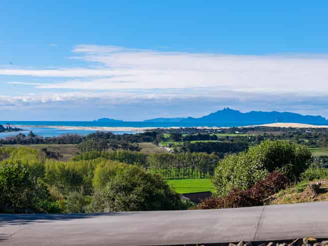 17 Coal Hill Road, Mangawhai