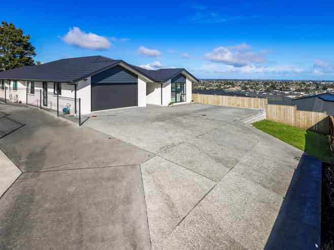 55a Twin Park Rise, Ardmore