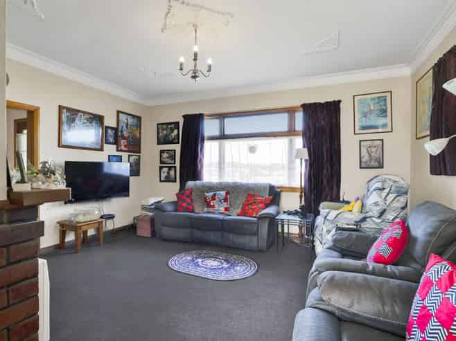 51 Terou Street, Manaia