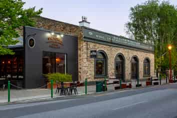 Olivers & The Lord Clyde – Clyde, Central Otago