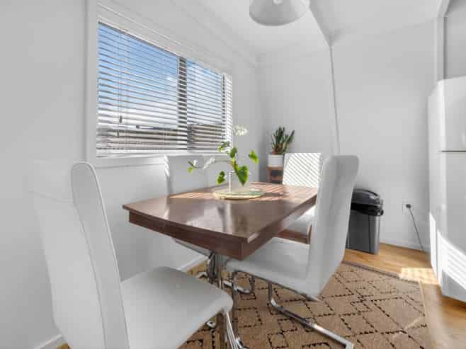 2/2 Nikau Street, Stoke