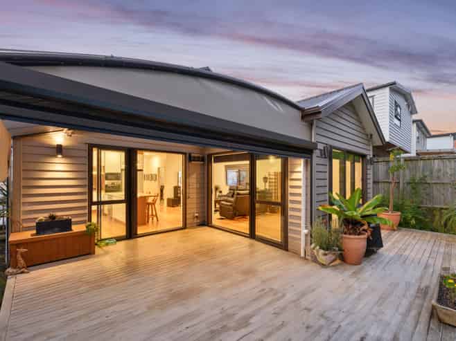 28 Windlass Street, Long Bay