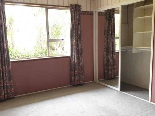 5 St Catherine Crescent, West Harbour