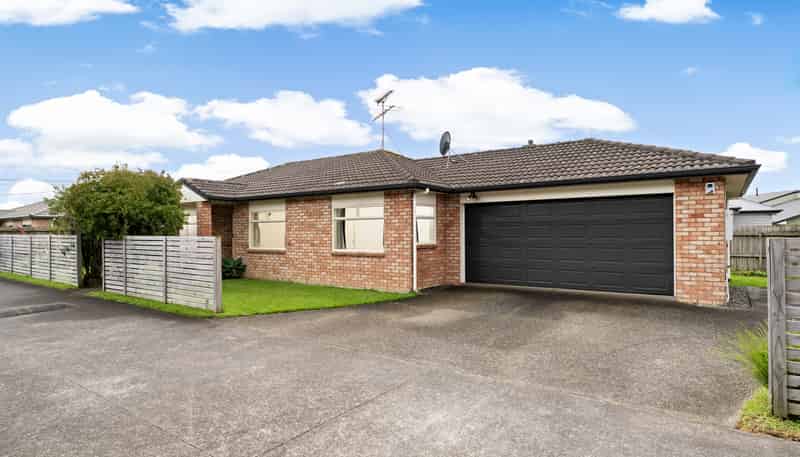 1/64 Riverside Road, Orewa