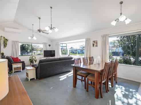 1 Belgrove Drive, Waipukurau