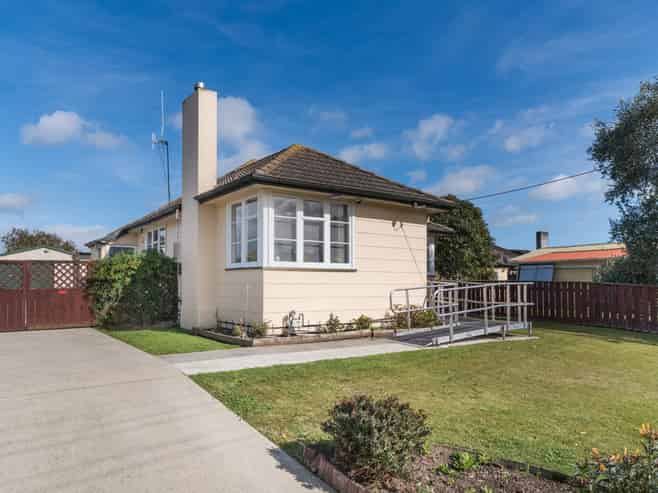 24 Wilson Crescent, Highbury