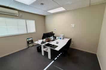 High-Profile Showroom & Warehouse