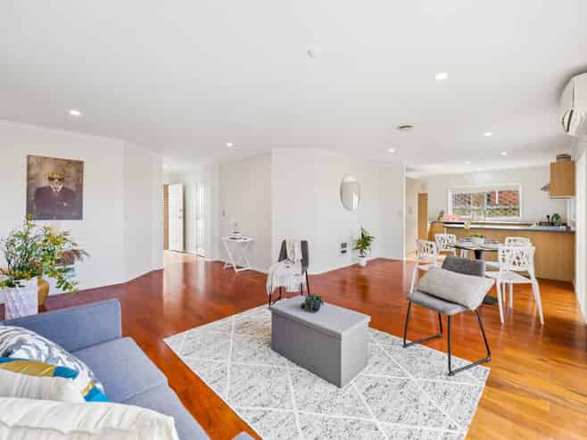 64 Glenveagh Park Drive, Weymouth