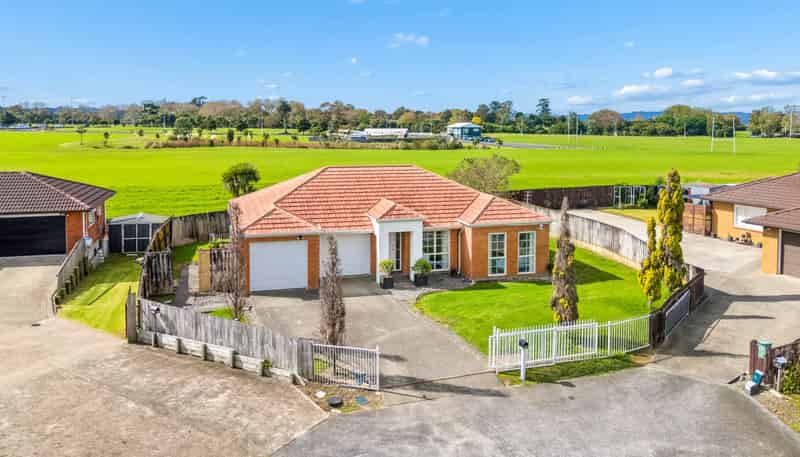 64 Glenveagh Park Drive, Weymouth