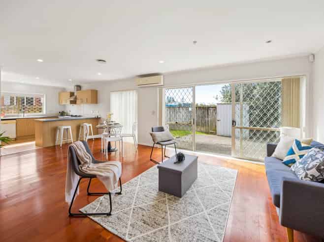 64 Glenveagh Park Drive, Weymouth