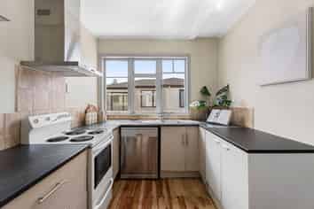 36A Fruitvale Road, New Lynn