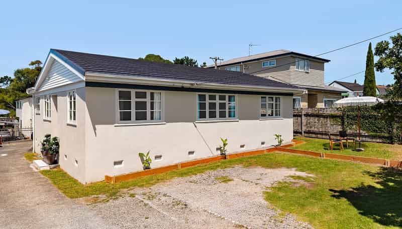 36A Fruitvale Road, New Lynn