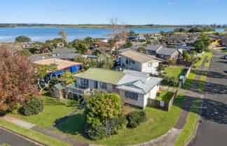 1 Dalmahoy Place, Wattle Downs