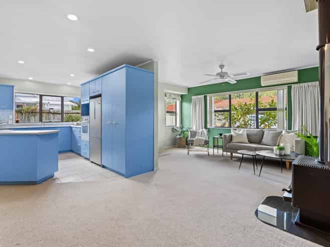 8A Deveron Street, Regent