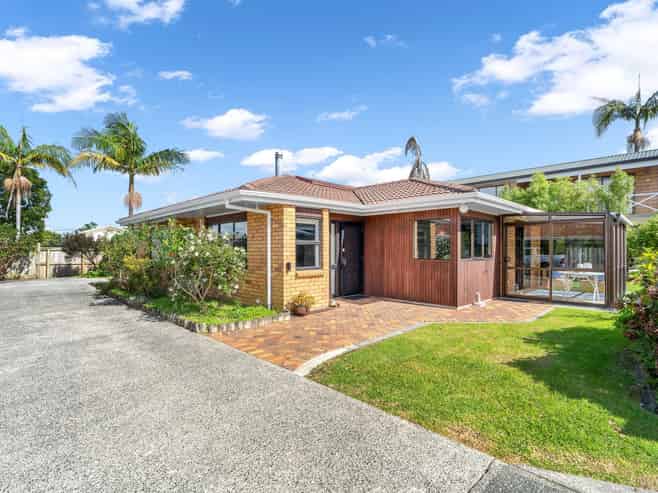 8A Deveron Street, Regent