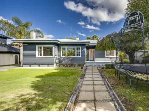62 Avenue Road, Greenmeadows