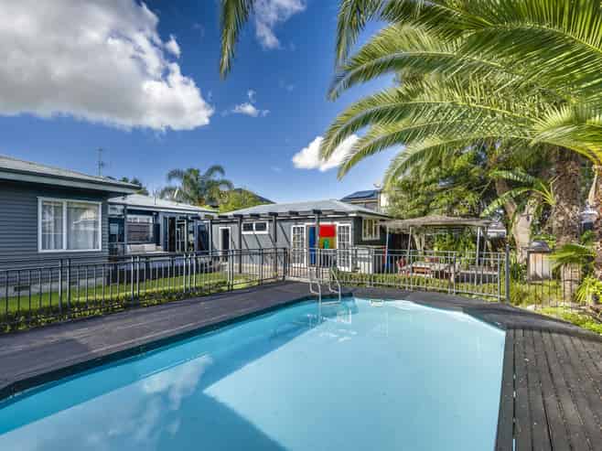 62 Avenue Road, Greenmeadows