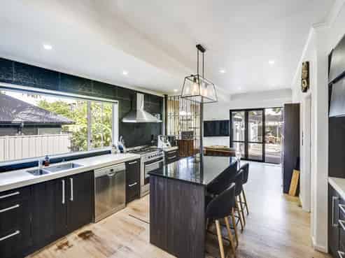 62 Avenue Road, Greenmeadows