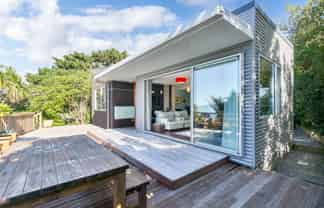 193 Buckley Road, Southgate