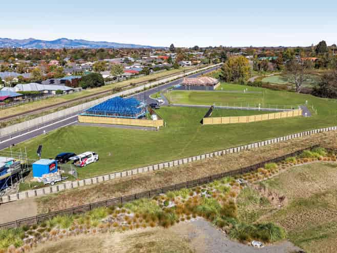 19 Cunliffe Road, Redwood