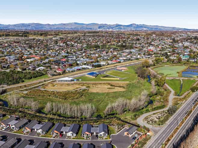 19 Cunliffe Road, Redwood