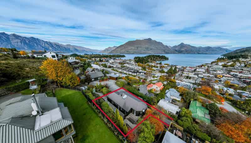 13 Malaghan Street, Queenstown