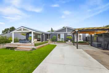24 Maude Street, Riverhead