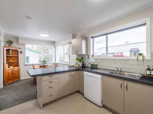 45 Edinburgh Crescent, Waikiwi