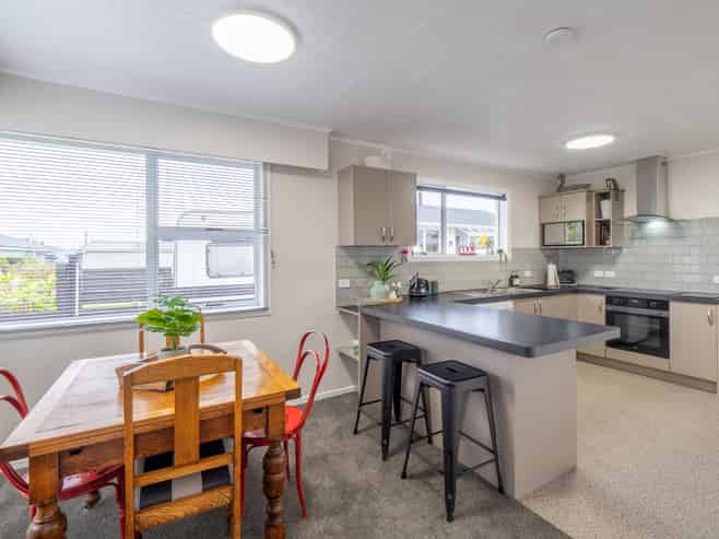 45 Edinburgh Crescent, Waikiwi