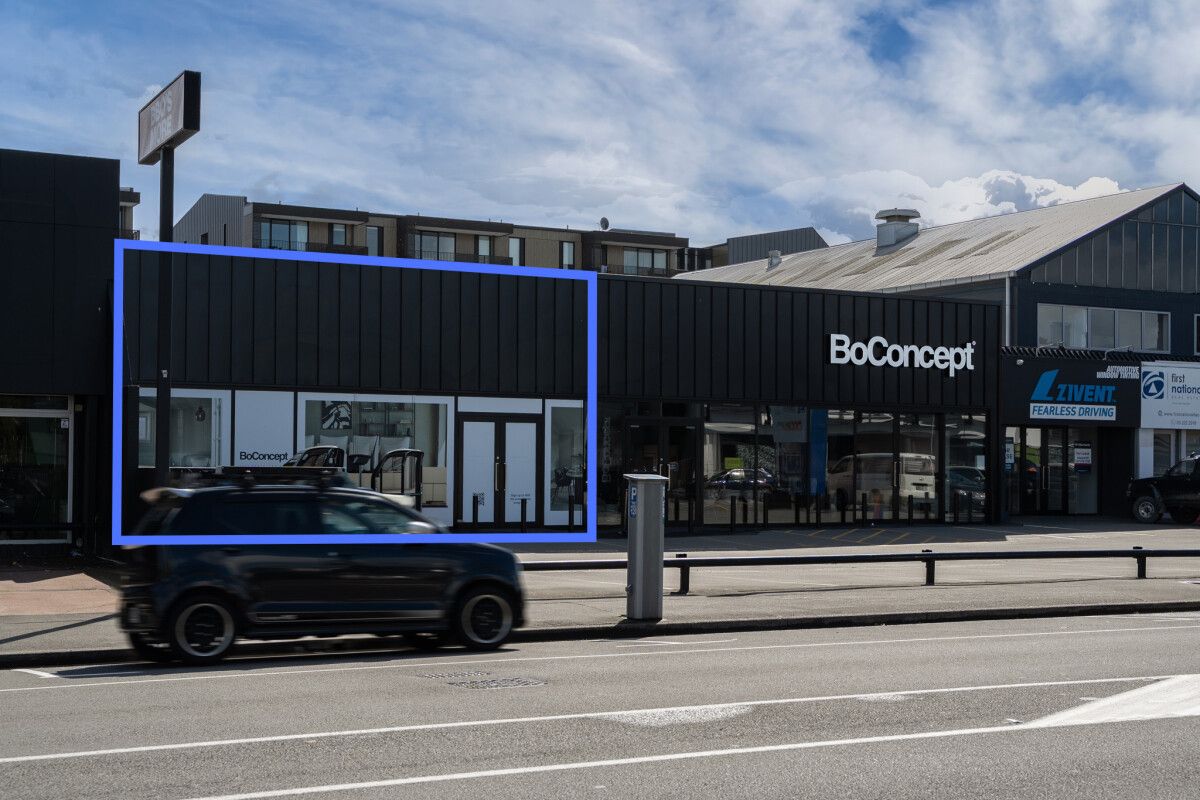 Premium Showroom Next to BoConcept