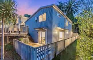 34a Caulton Street, Saint Johns