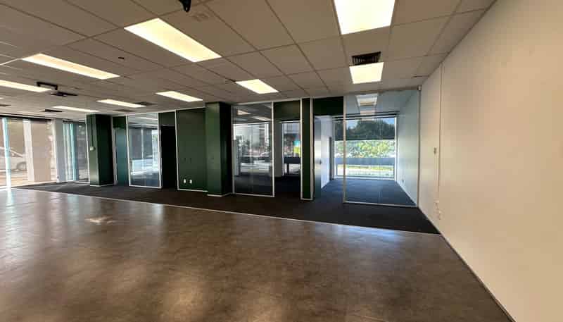 2 Osterley Way, Manukau, Manukau