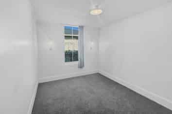 21 Edgeware Road, Palmerston North Central