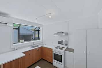 21 Edgeware Road, Palmerston North Central