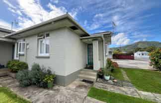 2/6 Dinniss Avenue, Regent