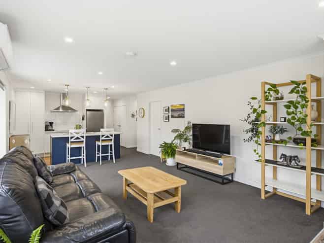 33 Kawiu Road, Levin