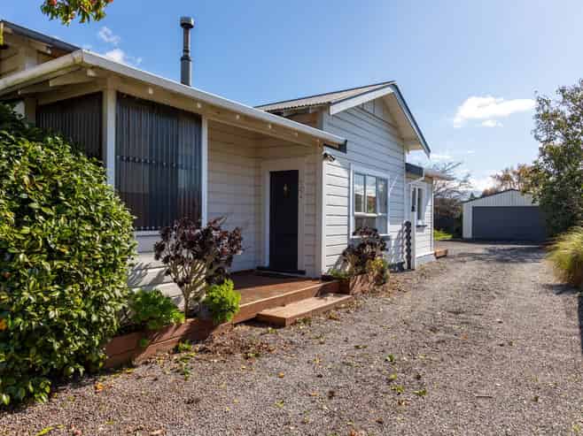 27 Burns Street, Dannevirke