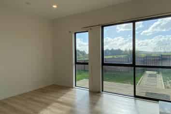 27A Murphys Park Drive, Flat Bush