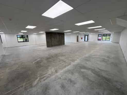Ideal Medical Facility opposite Coastlands