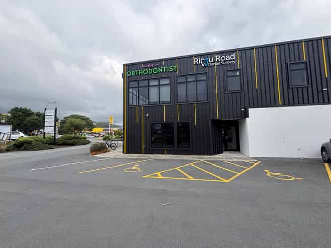 Ideal Medical Facility opposite Coastlands