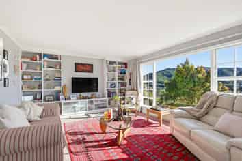 4 Parklands Drive, Karori