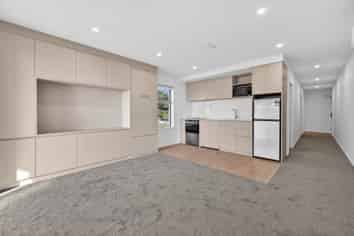 107/87 Marine Parade, North New Brighton