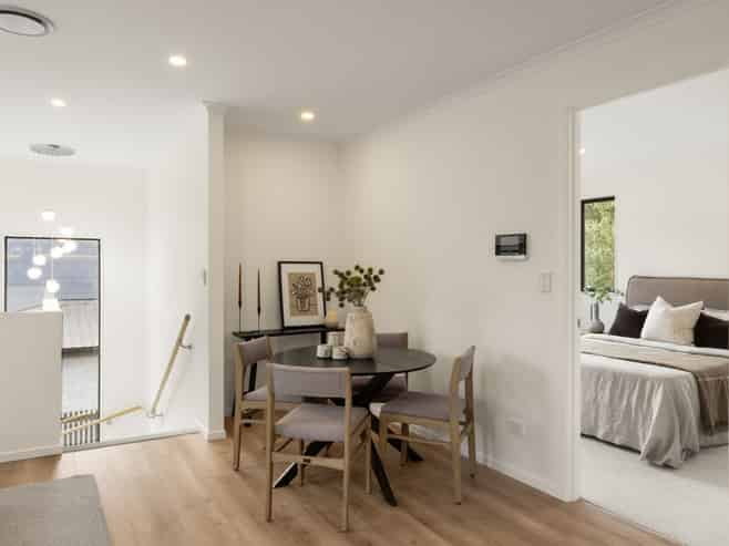 2/1082 River Road, Queenwood