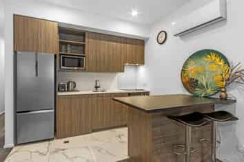 2/420 Hagley Avenue, CHRISTCHURCH CENTRAL