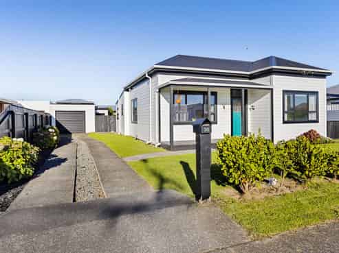 36 Wilson Street, Hawera