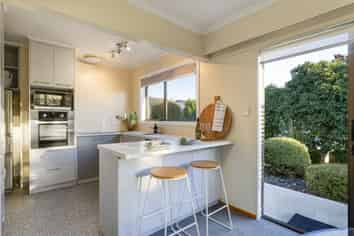 6 Lincoln Street, Stoke