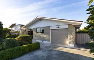 6 Lincoln Street, Stoke