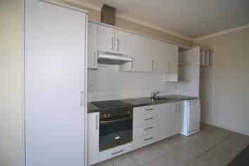 2/38 Maratahu Street, Westown