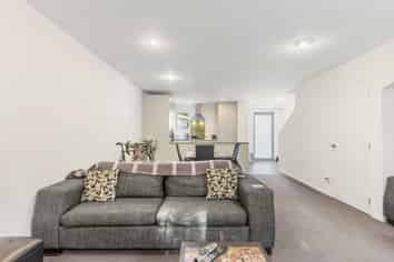 2/2 Chelmsford Street, Ngaio