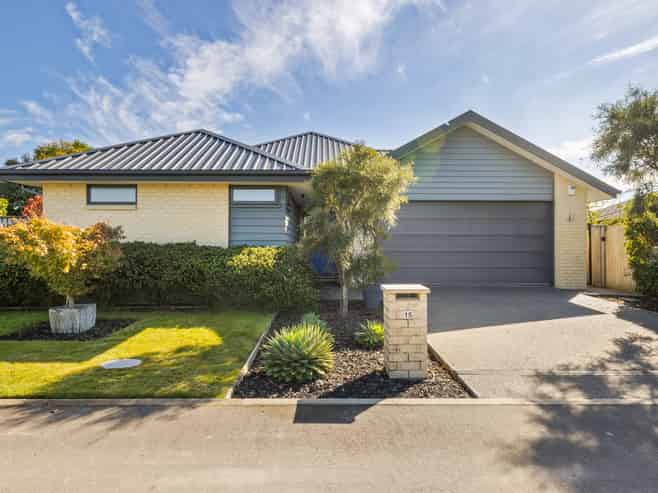 15 Rhyolite Court, Rolleston